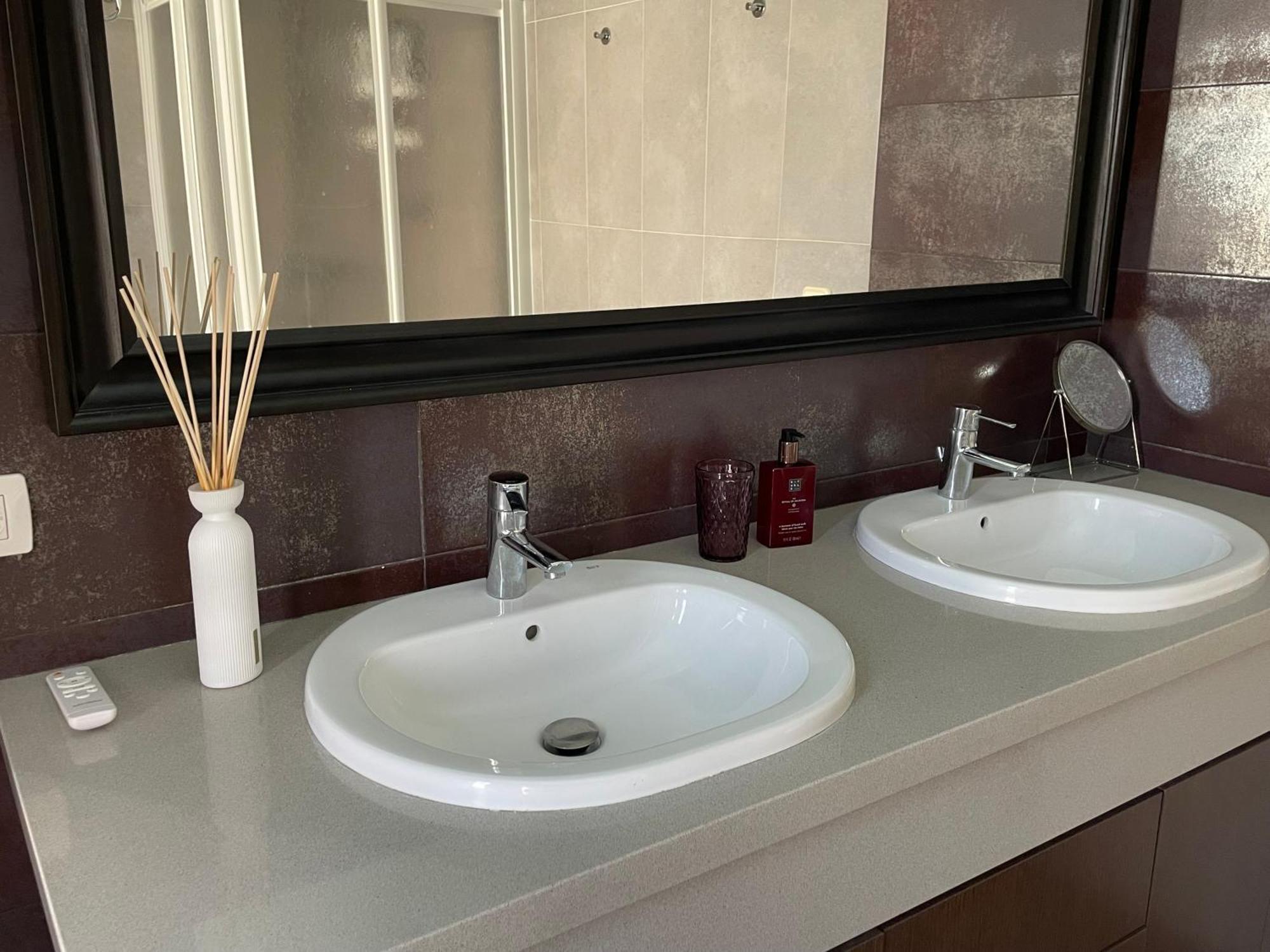 קוסטה טגוויסה Villa Tama Luxury & Relax מראה חיצוני תמונה