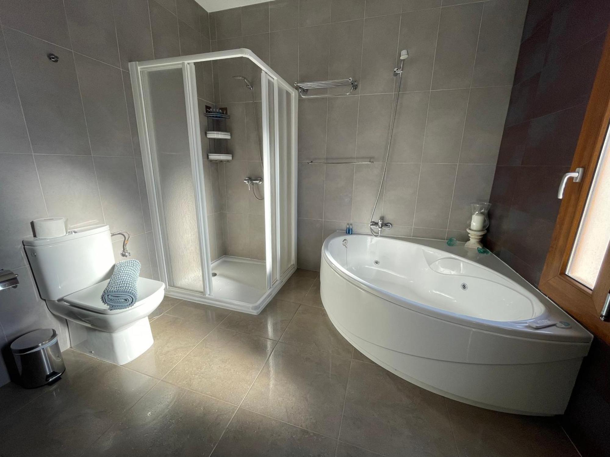 קוסטה טגוויסה Villa Tama Luxury & Relax מראה חיצוני תמונה